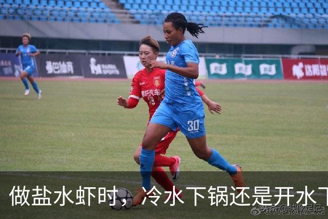 做盐水虾时，冷水下锅还是开水下锅？做对了，虾肉紧实弹滑好吃